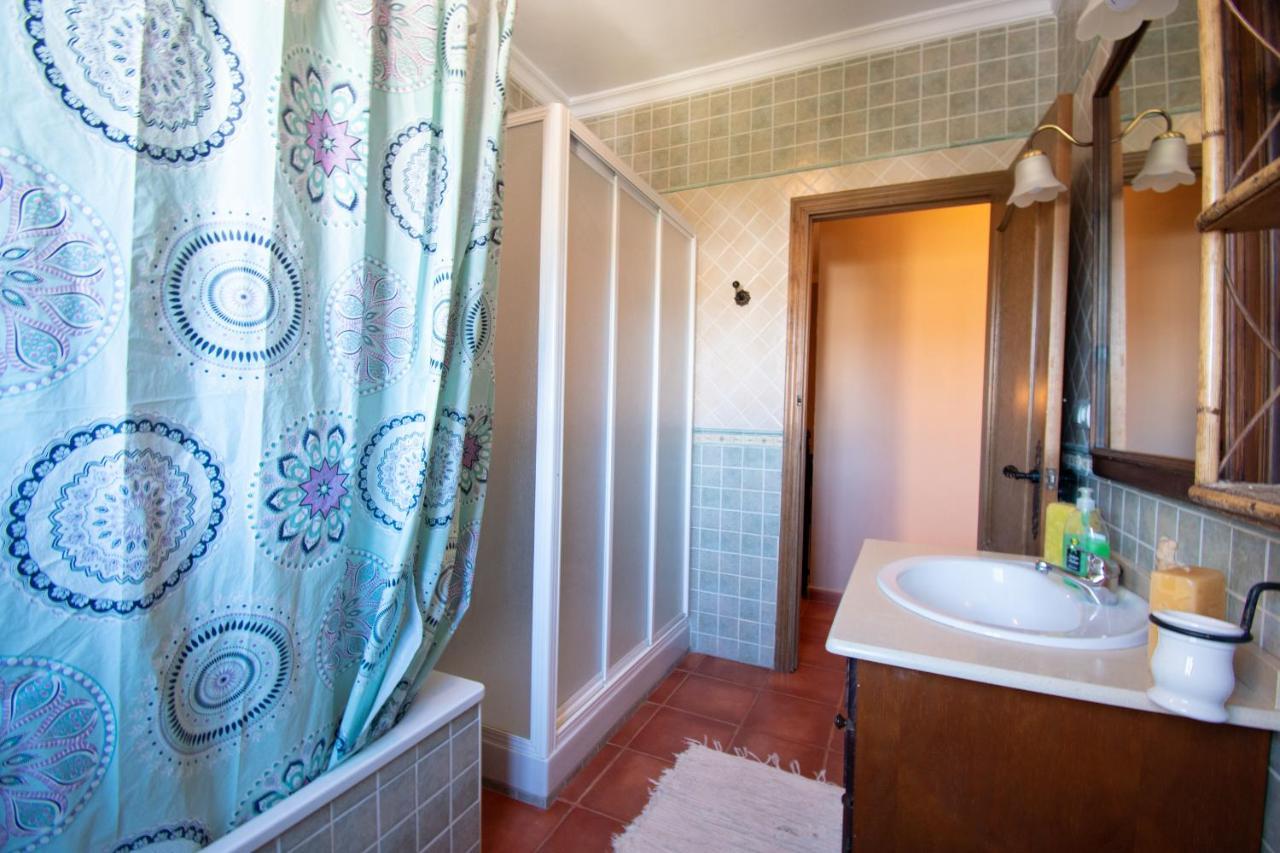 Villa Elisabeth Con Piscina Climatizada Chimenea Y Terraza Arriate Bagian luar foto